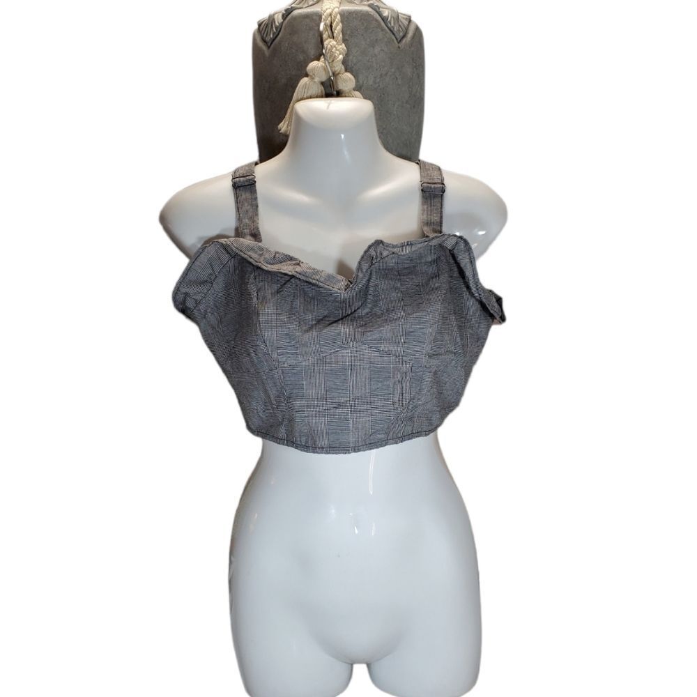 FOREVER 21 glen plaid crop top S